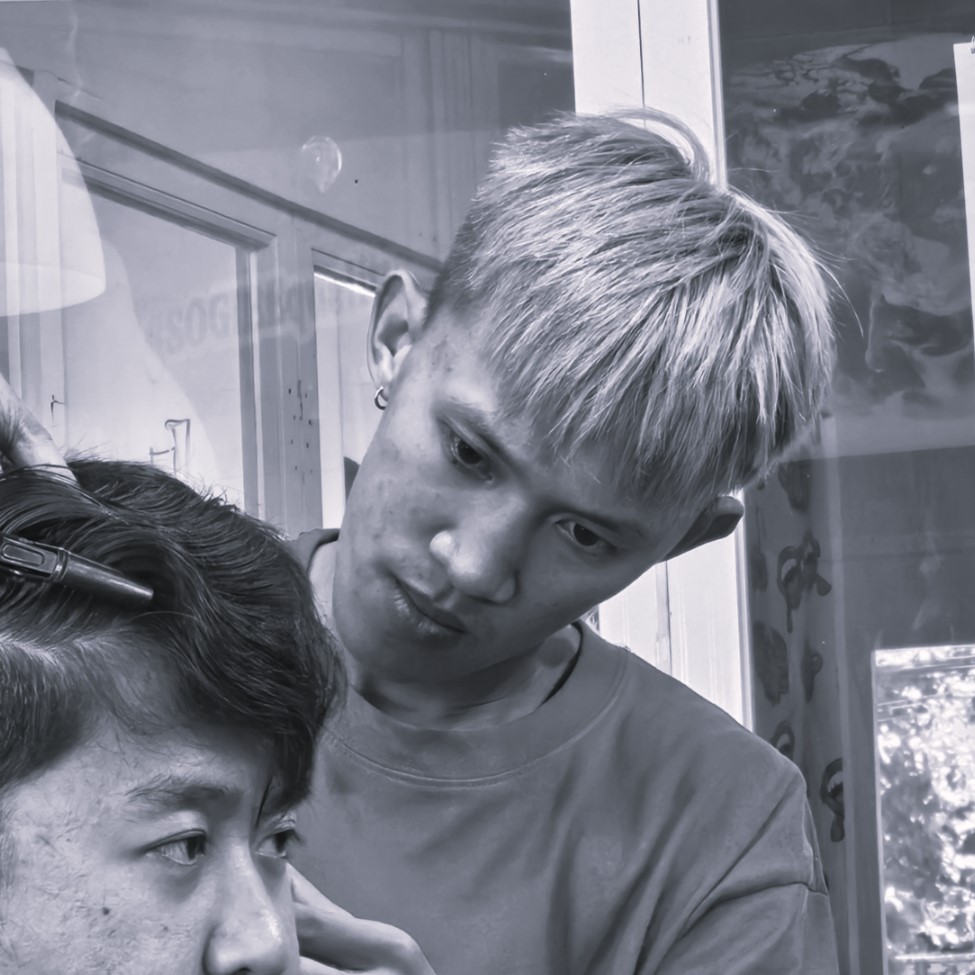 Christian (Barber/Stylist)