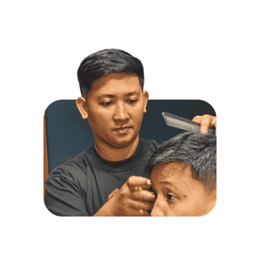 Glim (Barber/Stylist)